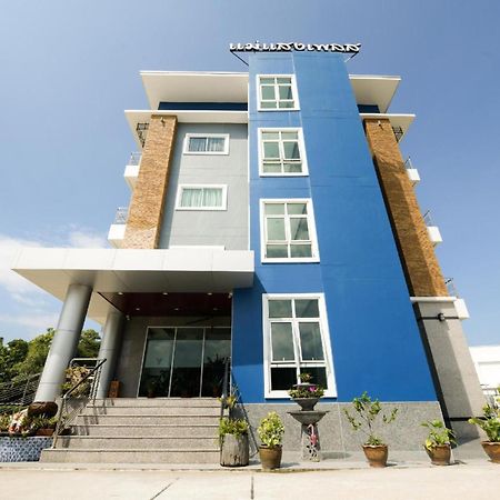 Oyo 350 Mae Saeng Place Si Racha Extérieur photo
