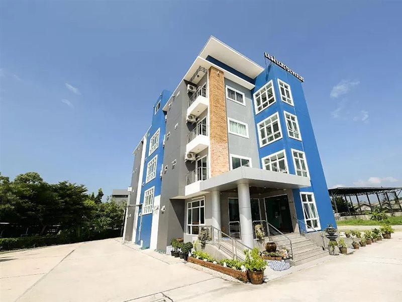 Oyo 350 Mae Saeng Place Si Racha Extérieur photo