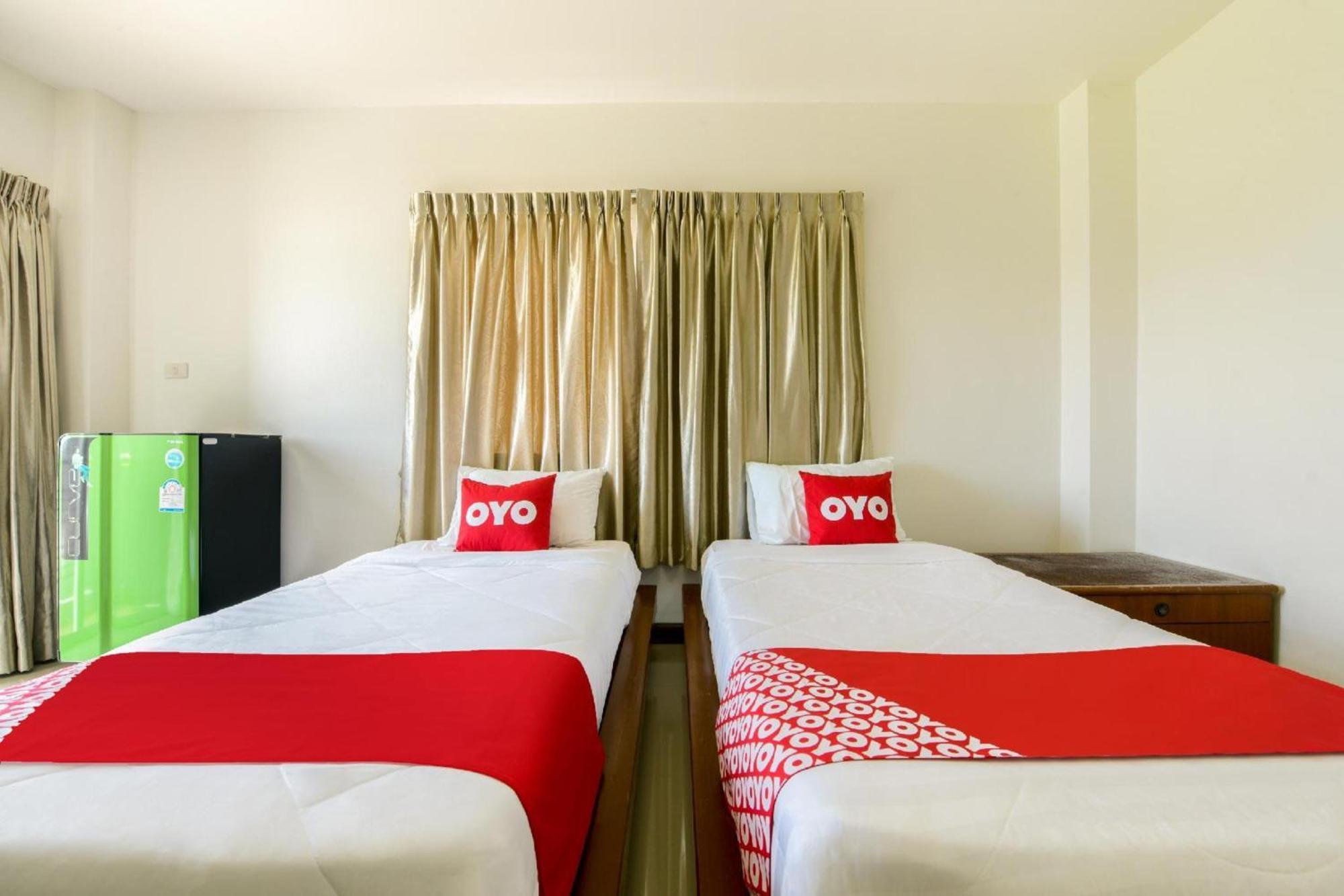 Oyo 350 Mae Saeng Place Si Racha Extérieur photo